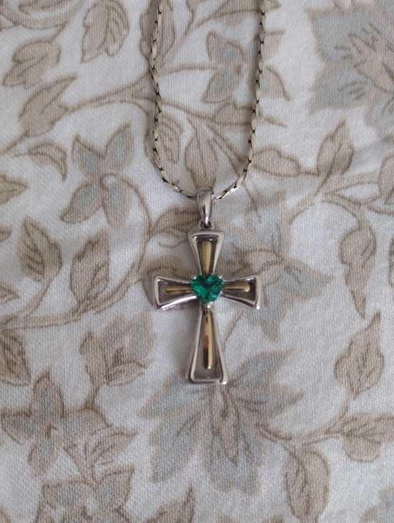 Jewelry - Sterling Silver Emerald Heart Cross Necklace